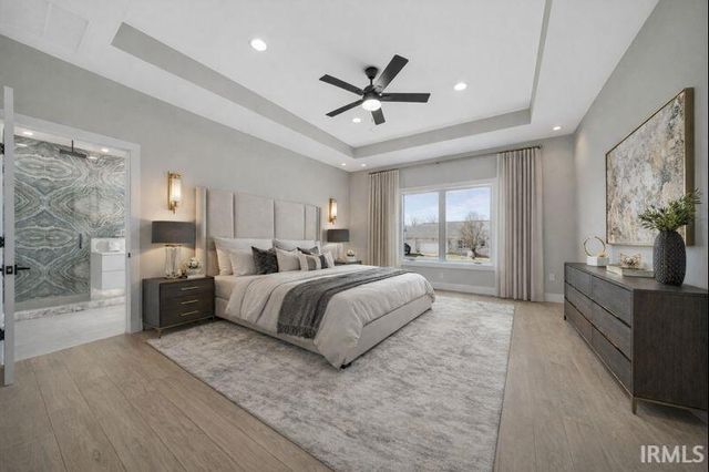 6100 Ashford Drive, Newburgh, IN 47630