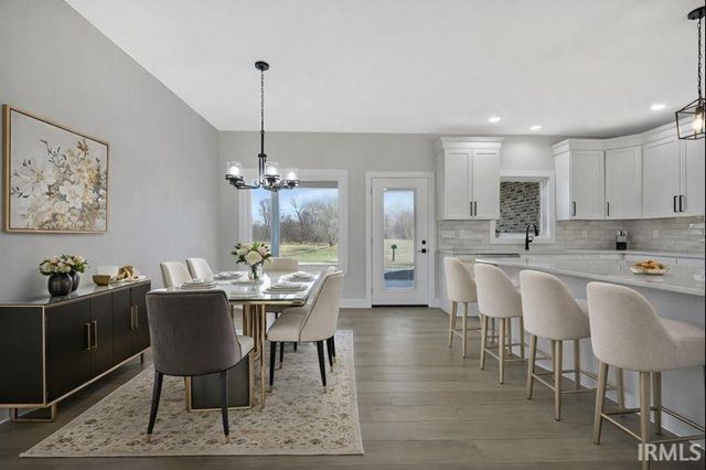 6100 Ashford Drive, Newburgh, IN 47630