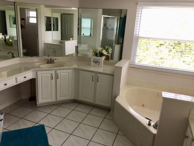 10040 CRYSTALLINE COURT, Orlando, FL 32836