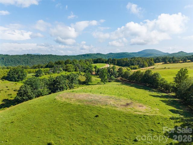 0 Summer Road 3, Hendersonville, NC 28792