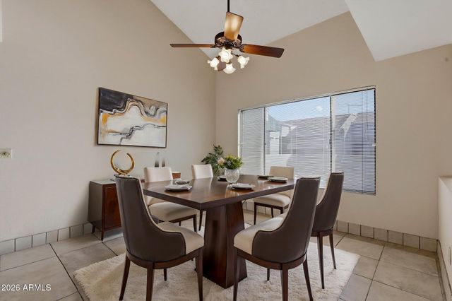 9209 N 59TH Avenue 204, Glendale, AZ 85302