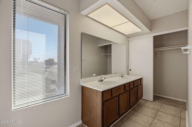 9209 N 59TH Avenue 204, Glendale, AZ 85302