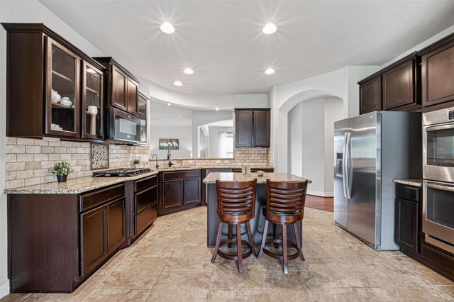 732 Somerset Landing Lane, League City, TX 77573