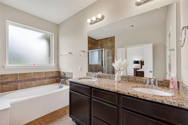 732 Somerset Landing Lane, League City, TX 77573