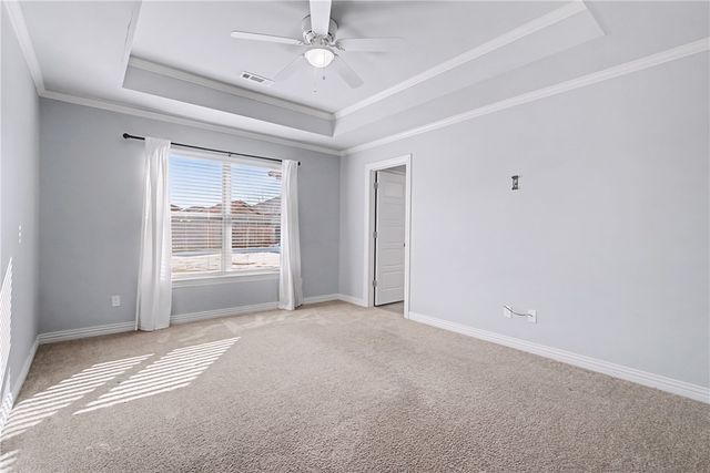 729 NW 64th Avenue, Bentonville, AR 72713