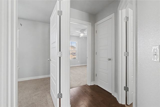 729 NW 64th Avenue, Bentonville, AR 72713