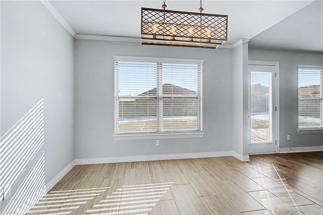 729 NW 64th Avenue, Bentonville, AR 72713