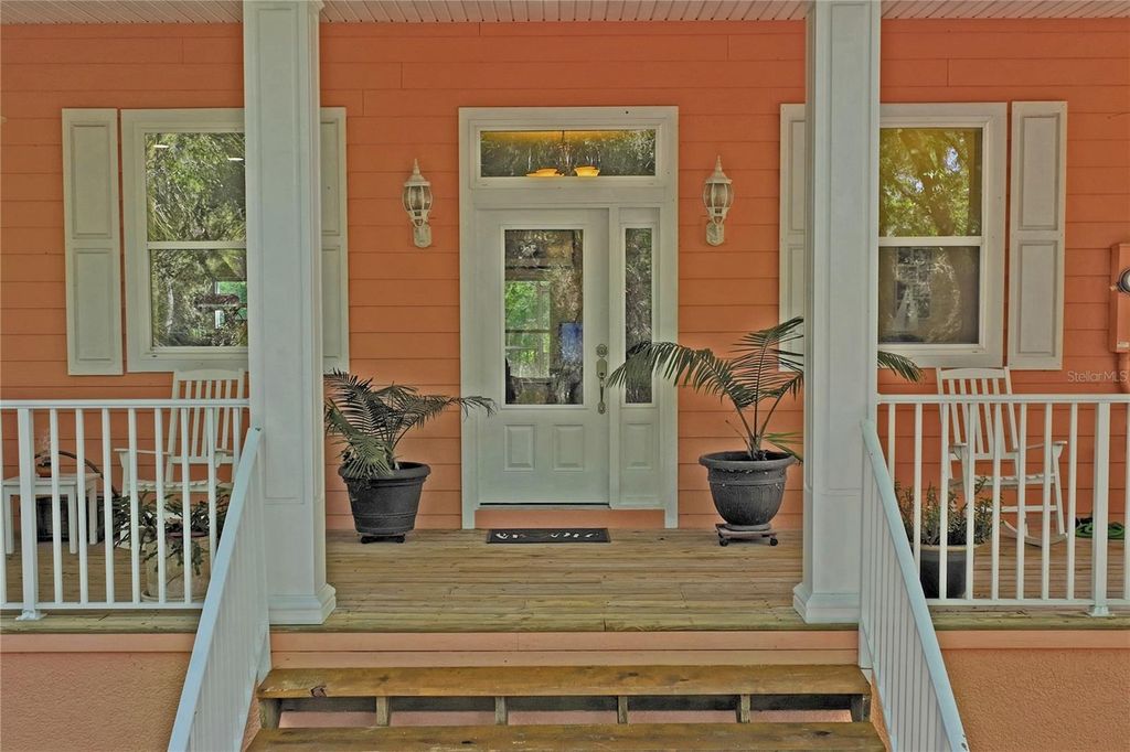 Image 4 of property listing at 3431 RIDERWOOD DR, Dade City, FL 33523
