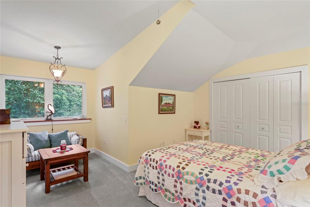 Image 42 of property listing at 3431 RIDERWOOD DR, Dade City, FL 33523