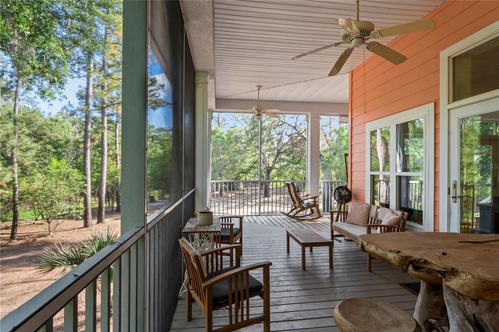 Image 48 of property listing at 3431 RIDERWOOD DR, Dade City, FL 33523