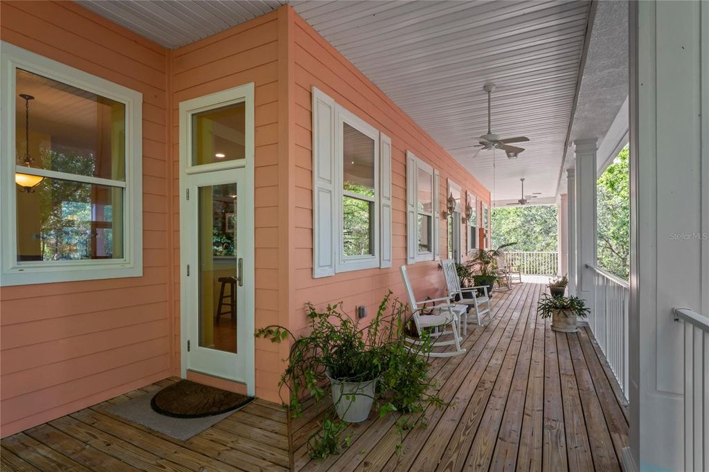 Image 58 of property listing at 3431 RIDERWOOD DR, Dade City, FL 33523
