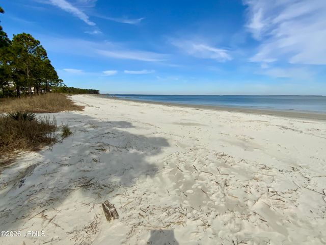 77 Inglewood Circle, St. Helena Island, SC 29920