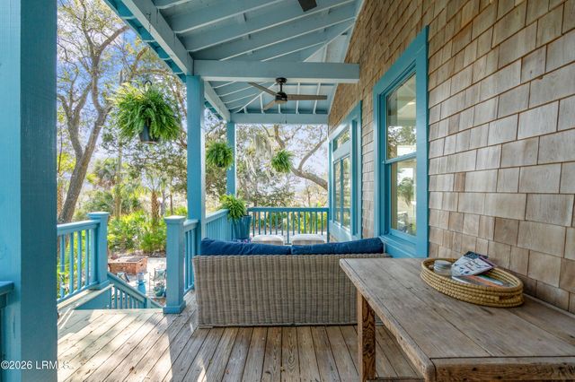 77 Inglewood Circle, St. Helena Island, SC 29920
