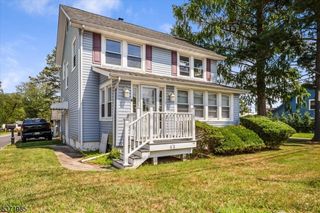 8 John St, Montville Twp., NJ 07058