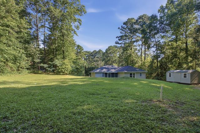 209 Waverly Circle, Waverly Hall, GA 31831