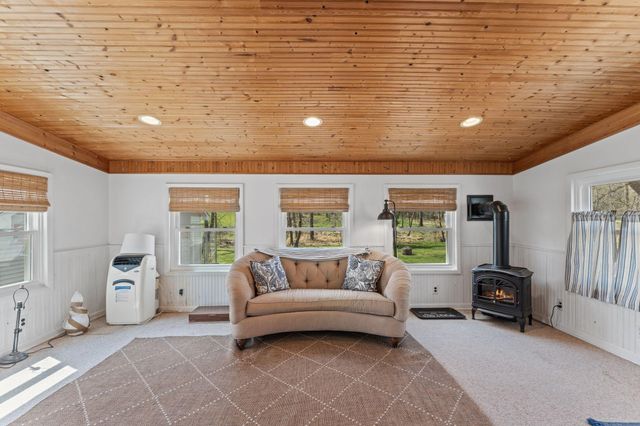 405 S Old Crystal Bay Road, Long Lake, MN 55356