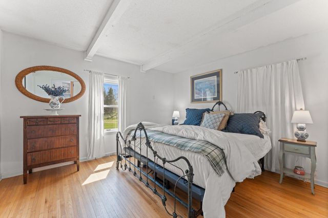 405 S Old Crystal Bay Road, Long Lake, MN 55356