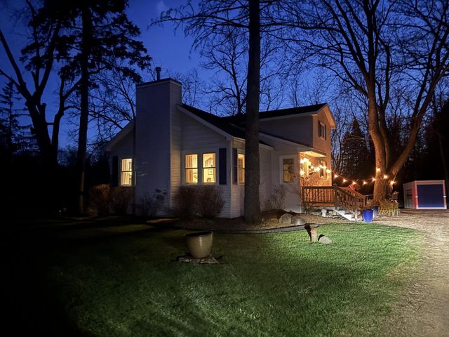 405 S Old Crystal Bay Road, Long Lake, MN 55356