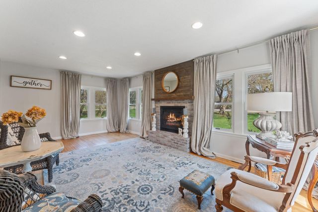 405 S Old Crystal Bay Road, Long Lake, MN 55356