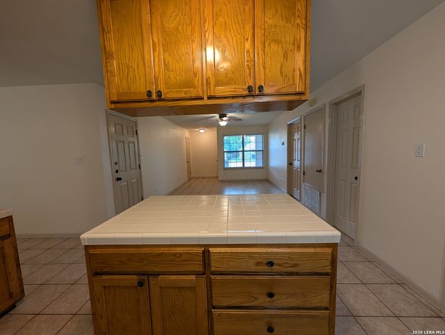 1134 MISTY ACRES DR, New Braunfels, TX 78130
