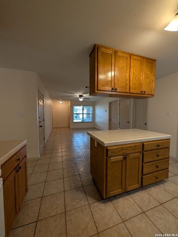 1134 MISTY ACRES DR, New Braunfels, TX 78130