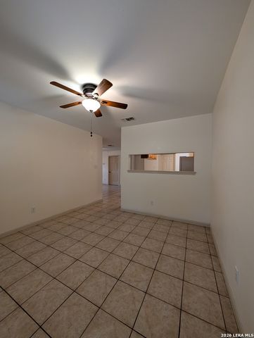 1134 MISTY ACRES DR, New Braunfels, TX 78130