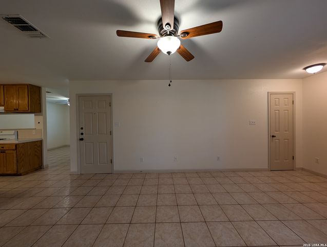 1134 MISTY ACRES DR, New Braunfels, TX 78130