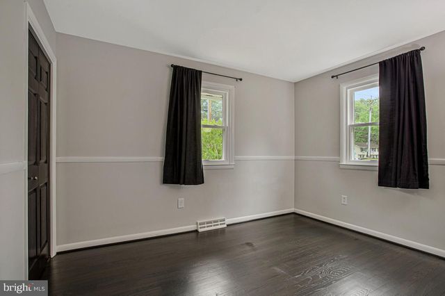 454 MANOR RD, Arnold, MD 21012