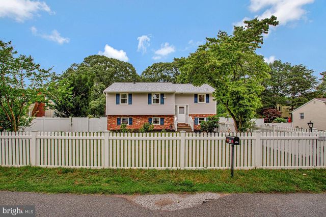 454 MANOR RD, Arnold, MD 21012