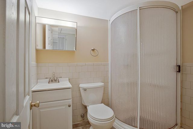 454 MANOR RD, Arnold, MD 21012