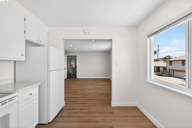 1114 S 57Th St, Richmond, CA 94804