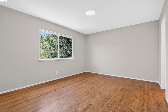 1114 S 57Th St, Richmond, CA 94804