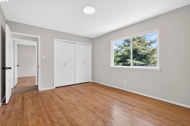 1114 S 57Th St, Richmond, CA 94804