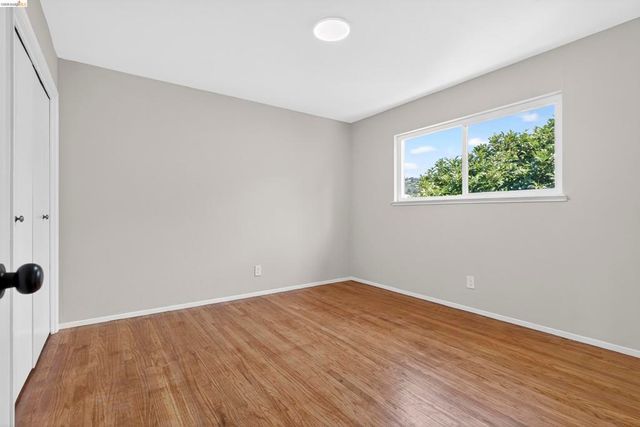 1114 S 57Th St, Richmond, CA 94804