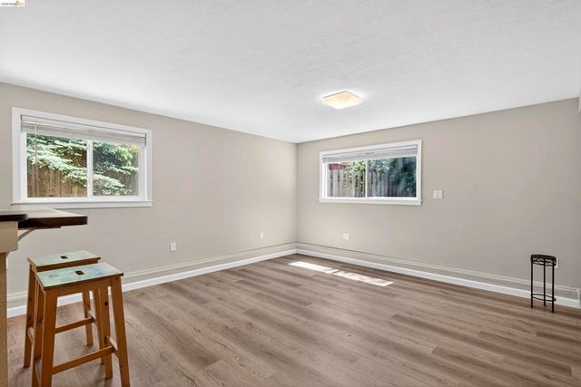 1114 S 57Th St, Richmond, CA 94804
