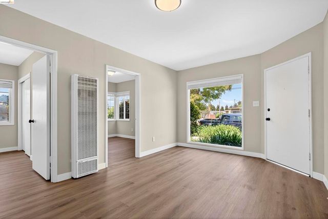 1114 S 57Th St, Richmond, CA 94804