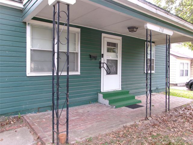718 S 29th Street, Muskogee, OK 74401