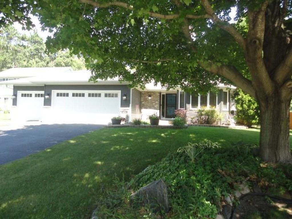 4153 146th Avenue NW, Andover, MN 55304