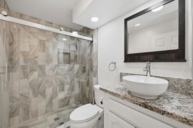 5845 Friars Road 1216, San Diego, CA 92110
