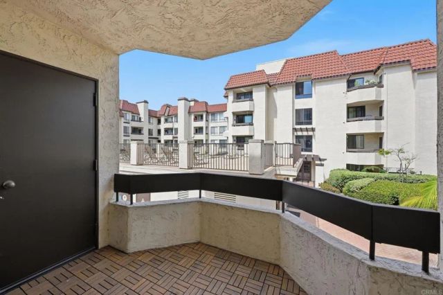 5845 Friars Road 1216, San Diego, CA 92110