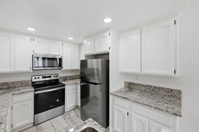 5845 Friars Road 1216, San Diego, CA 92110