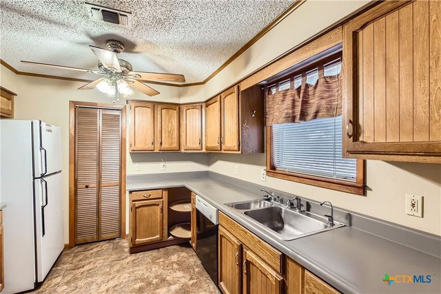 773 Lookout Drive, Canyon Lake, TX 78133