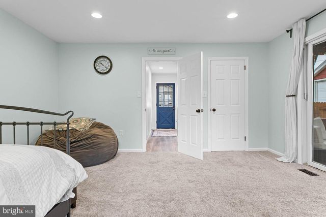 465 BRIARHILL RD, Springfield, PA 19064