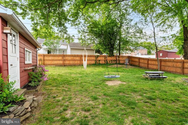 465 BRIARHILL RD, Springfield, PA 19064
