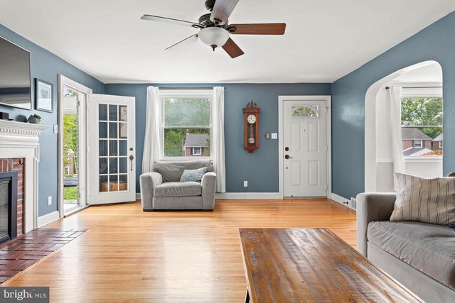 465 BRIARHILL RD, Springfield, PA 19064