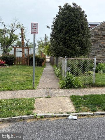 465 BRIARHILL RD, Springfield, PA 19064