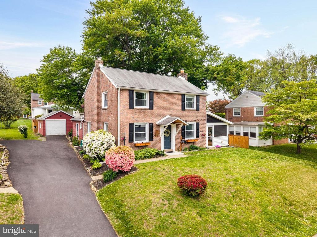 465 BRIARHILL RD, Springfield, PA 19064
