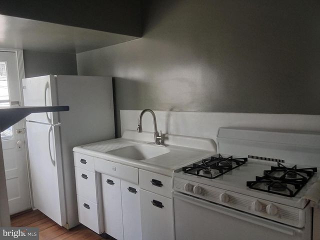 3423 BARCLAY ST, Philadelphia, PA 19129