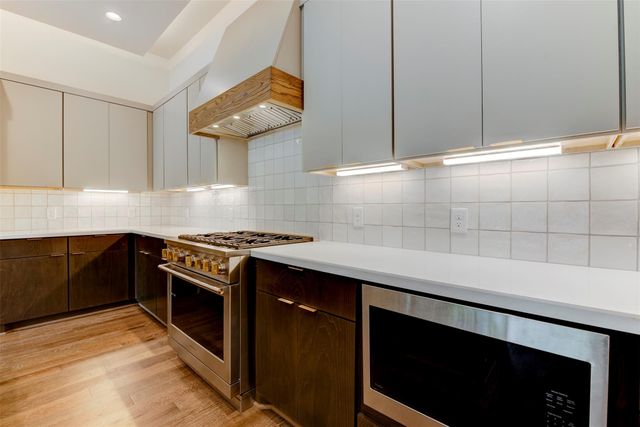 7120 Gary Street A, Houston, TX 77055