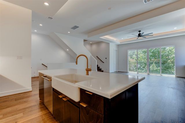 7120 Gary Street A, Houston, TX 77055